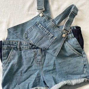 Urban Bliss Maternity overall short in mid wash